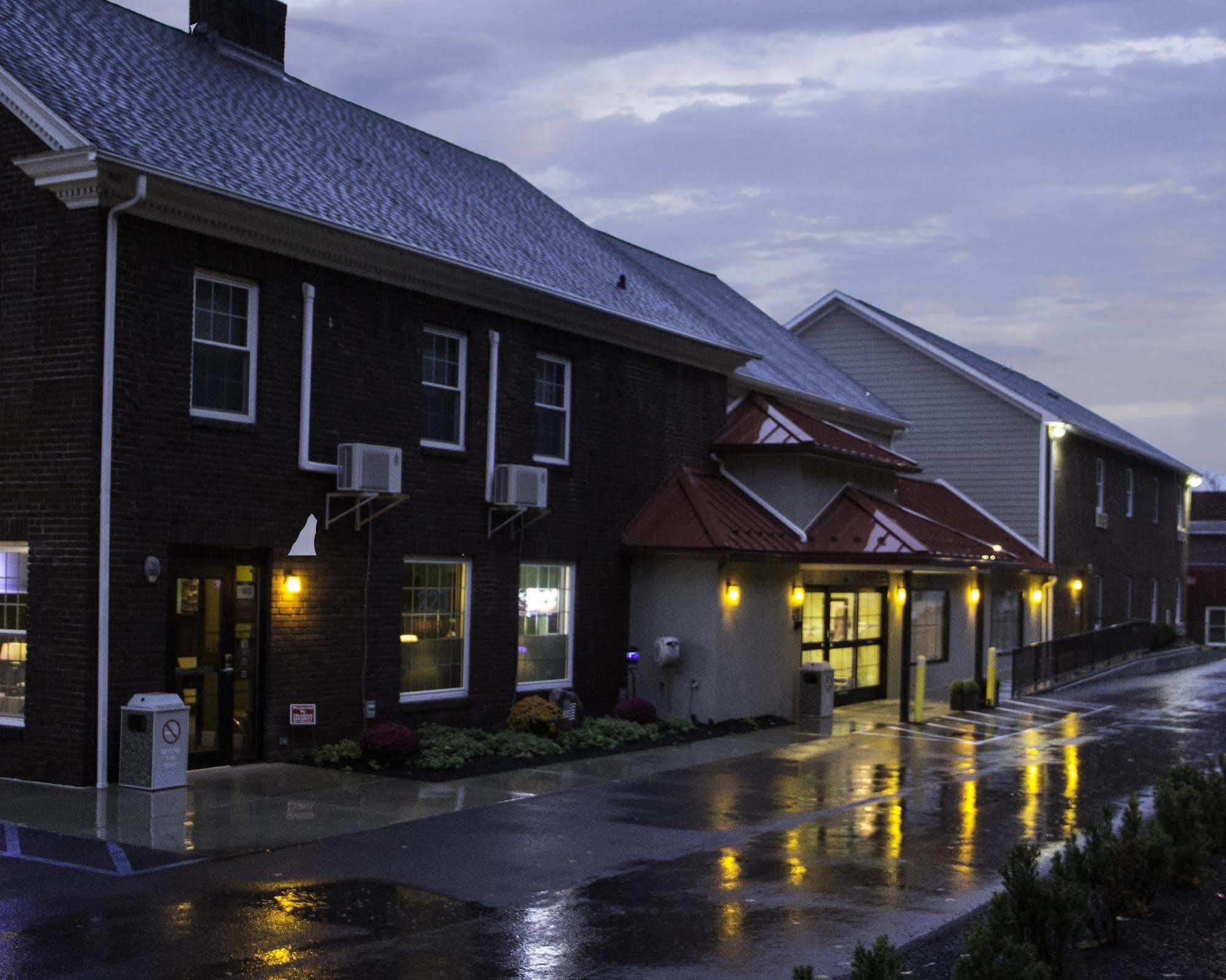 Hotel Dushore Buitenkant foto